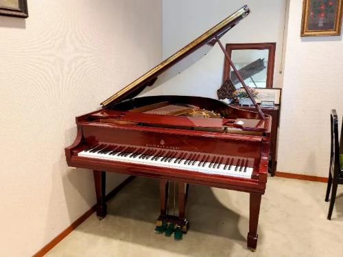 ウイスタリアピアノ取り扱い中古ピアノ